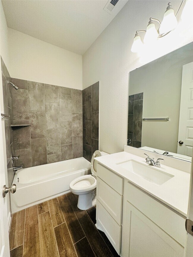 Foto del edificio - 5803 Garnet Peak Ln