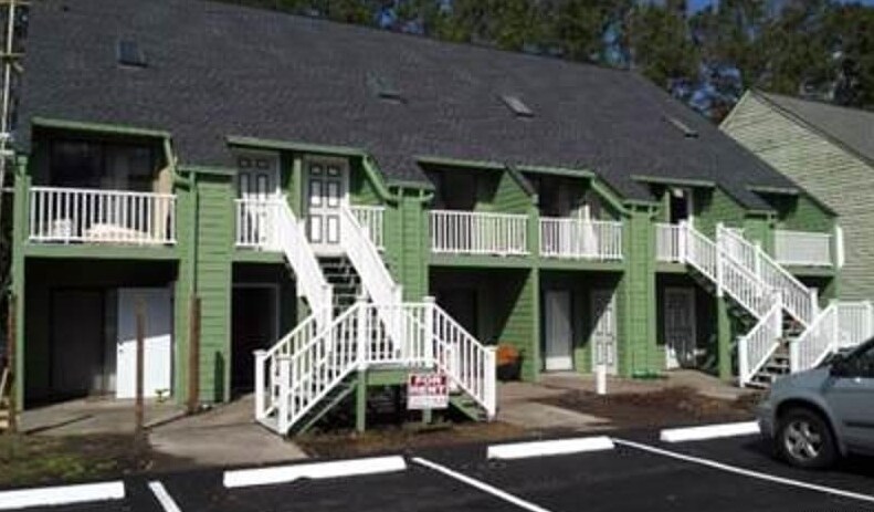 Foto del edificio - 411 Cambridge Cir