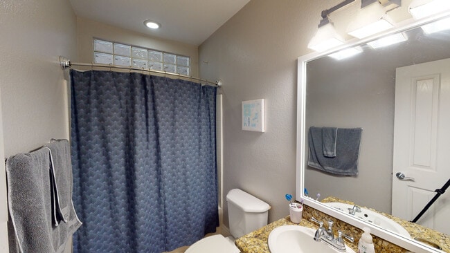 Building Photo - 22681 Oak Grove