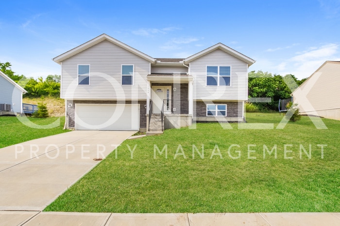 Primary Photo - Awesome 3 Bedroom in Hamilton