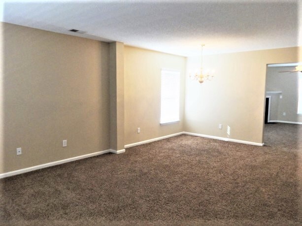 Foto del edificio - 235 Emerald Isle Dr