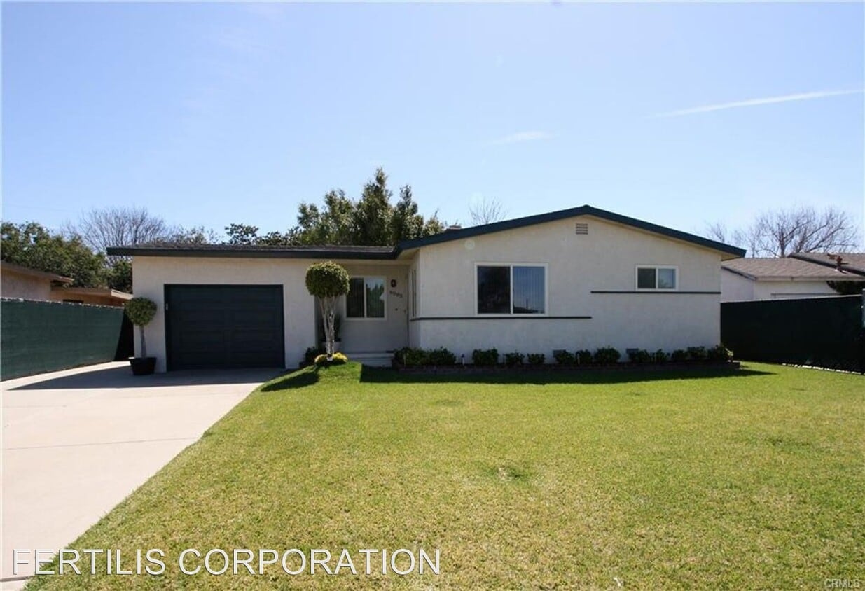 Primary Photo - 4 br, 2 bath House - 9082 Marlene Ave