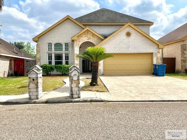 Building Photo - 367 E Silver Creek