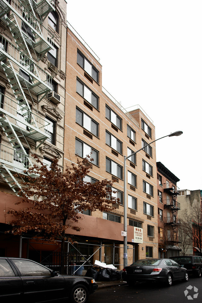Building - The Avant