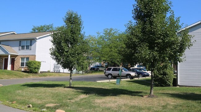 Building Photo - 700 Township Rd 179