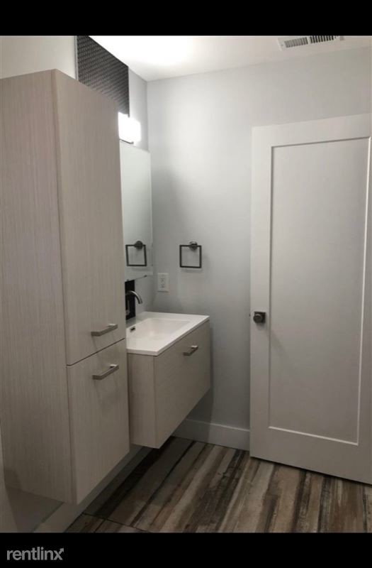 Foto del edificio - 1025 Seymour Ave