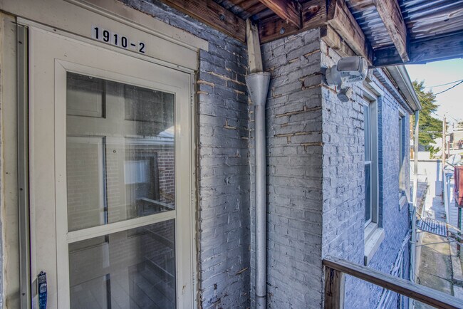 Building Photo - 1910 Eastern Ave