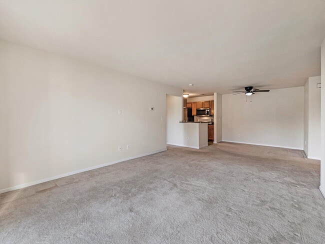 Building Photo - 1112 Addington Ln