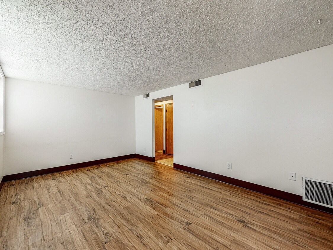 509 Welch Ave Unit A, Ames, IA 50014 Apartments in Ames, IA