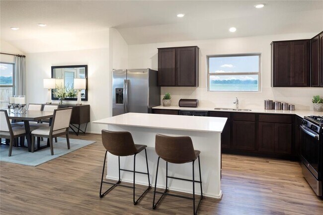 Building Photo - 310 Sebring Cir