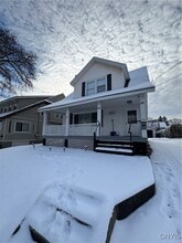 Building Photo - 124 Curtis Pl