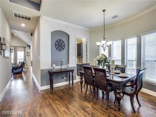 Foto del edificio - 4 br, 3 bath House - 1115 Somerset Circle