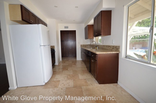 Foto del edificio - 3036 Spruce Pl