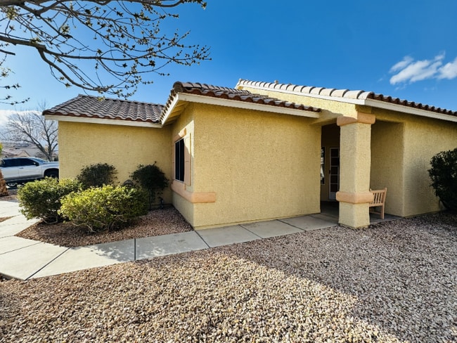 Building Photo - 7816 Pinnochio Ave