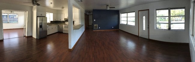 Building Photo - 1184 Milano Dr