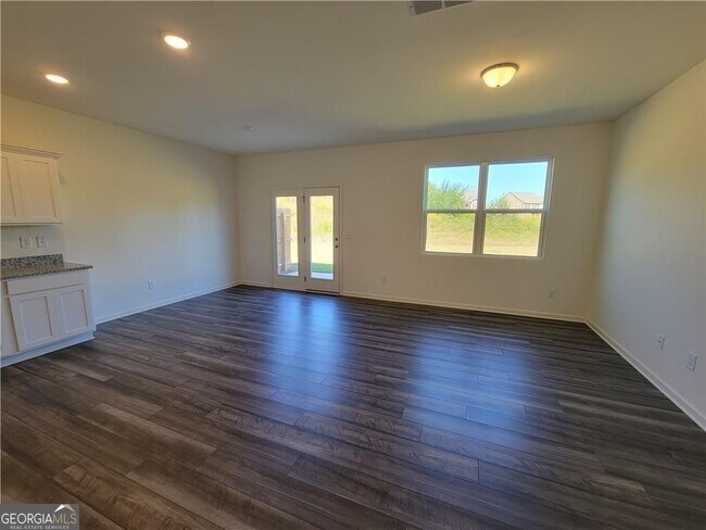 Building Photo - 209 Swindon Dr