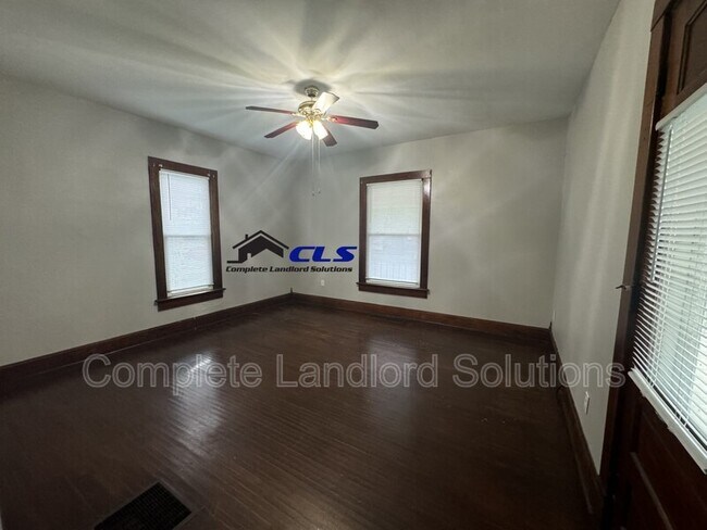 Foto del edificio - 1610 S 8th St