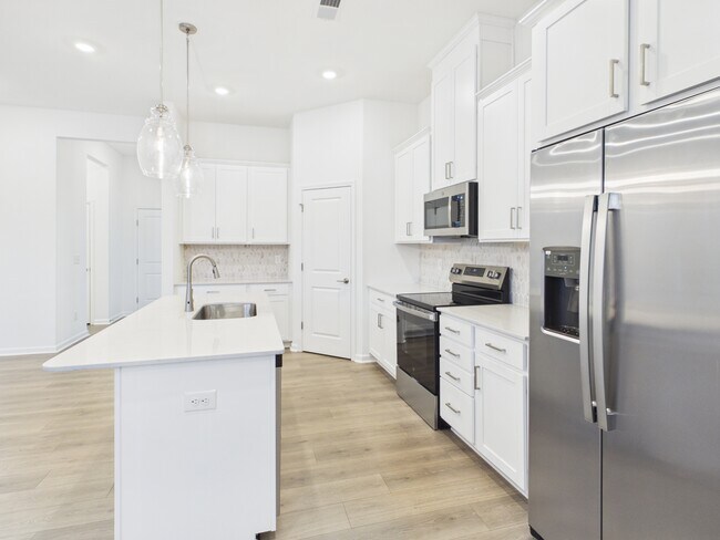 Foto del edificio - 5511 Wolfpack Aly