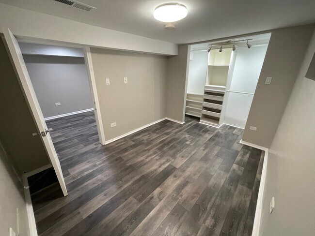 Foto del edificio - 3402 W Beach Ave