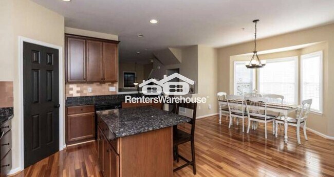 Foto del edificio - 1910 Reading Ct