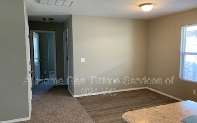 Building Photo - 4537 W Tarkio St