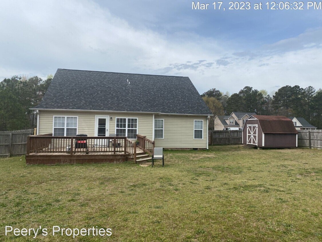 Building Photo - 4 br, 2.5 bath House - 102 Cody Court