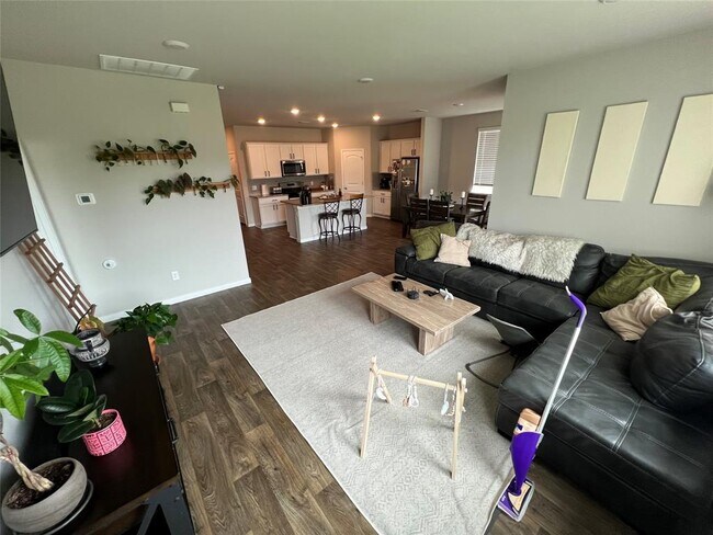Building Photo - 343 Carolina Buckthorn Dr