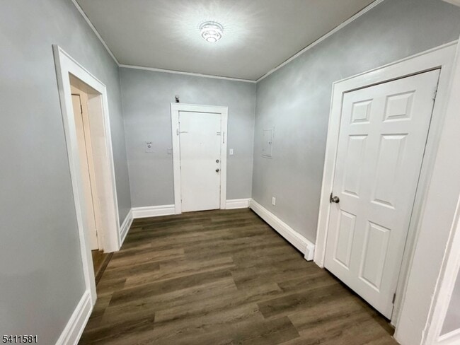 Foto del edificio - 310 Orange Rd