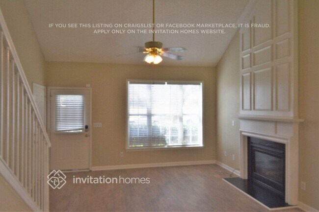 Foto del edificio - 1609 Heyford Cir NW