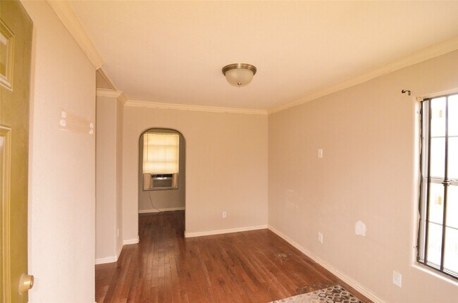 Building Photo - 7326 Eagle Pass St