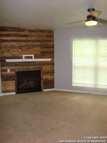 Building Photo - 417 Harmon Dr