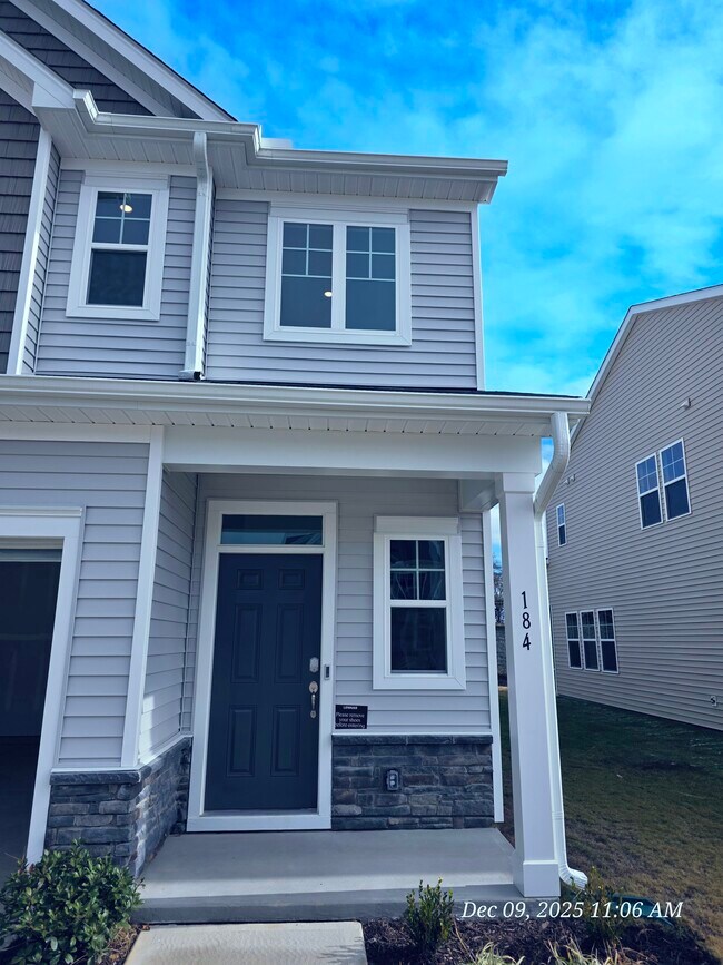 Foto del edificio - 184 N Finley Landing Pky