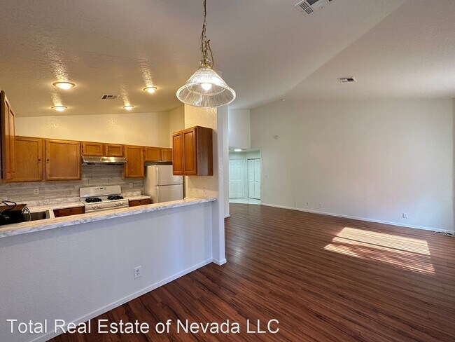 Foto del edificio - 2 br, 2 bath House - 5062 S Rainbow Blvd #201