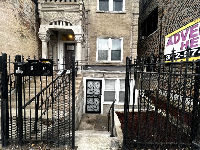 Building Photo - 1307 S Kedzie Ave