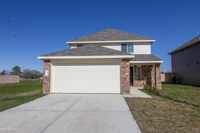 Building Photo - 4 br, 2.5 bath House - 1005 Rice Dr