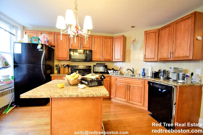 Foto del edificio - 184 Saint Paul St