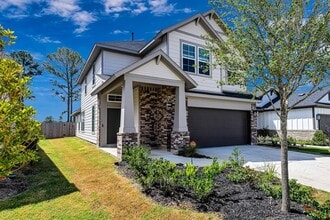 Building Photo - 7138 Clearwater Cv Dr