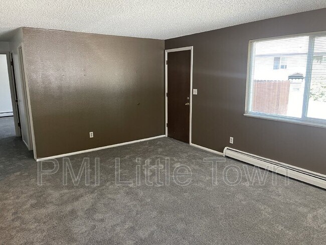 Foto del edificio - 9786 W 22nd Pl