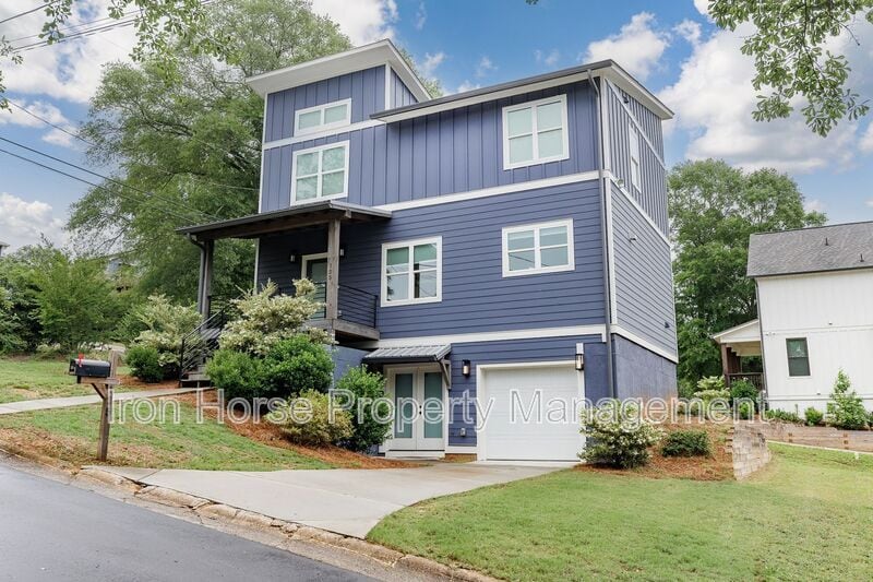 Photo - 125 Harper St