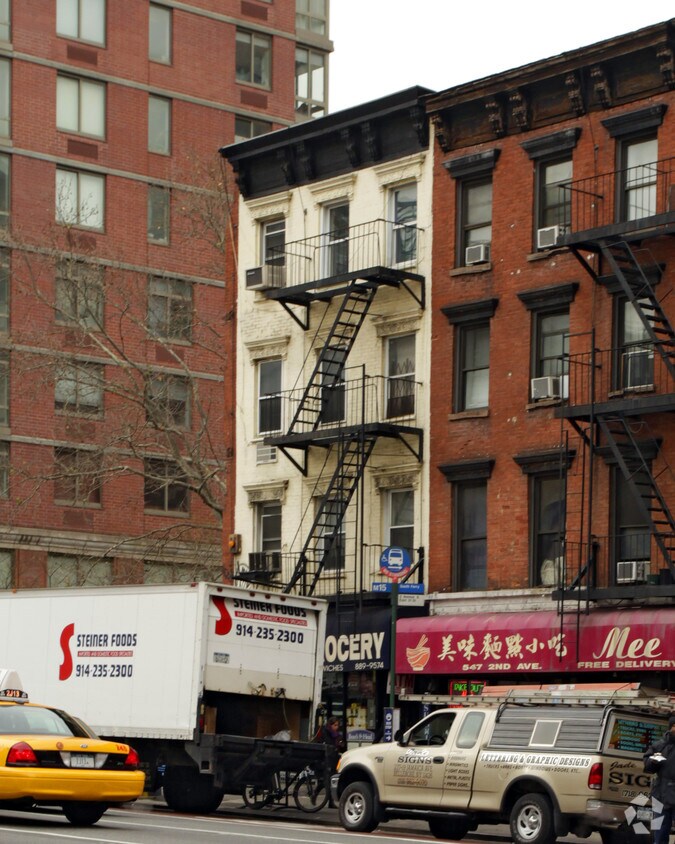 Building Photo - 545 2nd Ave