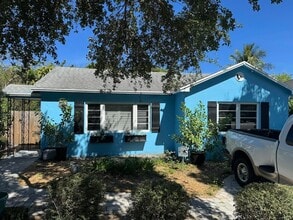 Building Photo - 920 N L St
