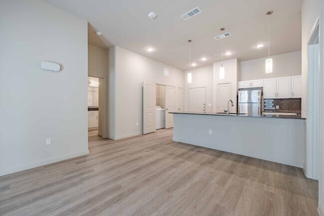 Foto del edificio - Emilia