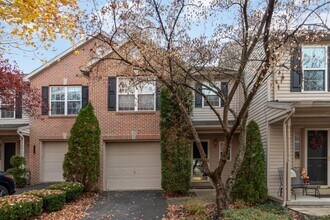 Building Photo - 1172 Heron Ct