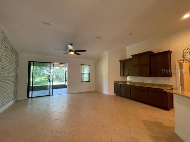 Building Photo - 1268 Vista Hills Dr