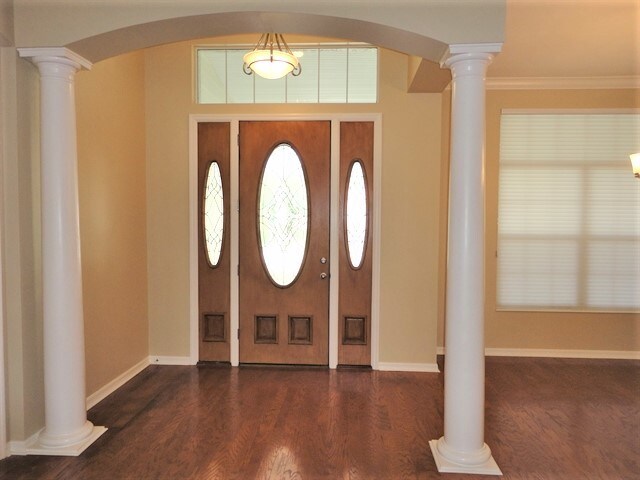 Building Photo - 6540 The Masters Avenue