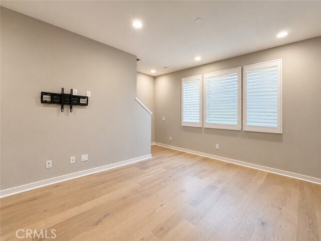 Building Photo - 23 Sanctuary Ln
