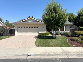 Building Photo - 2852 Biddleford Dr