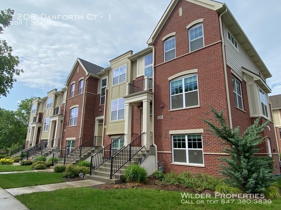 Primary Photo - 1208 Danforth Ct