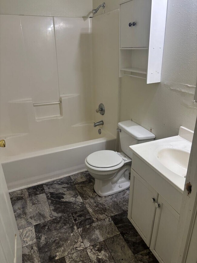 Foto del edificio - 2 Bed Duplex in Pryor