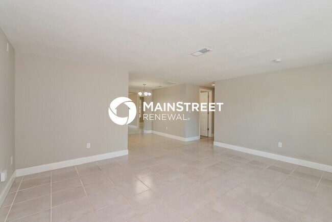 Building Photo - 3 Bedroom Pet-Friendly Home in VENICE, FL with Main Street Renewal